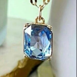 Park Lane Perry Blue Pendant Necklace